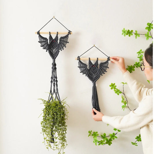 Halloween Decor Bat Gothic Home Decor Witchy Macrame Wall Hanging Goth Decor Halloween Decoration Spooky Decor Goth Plant Hanger